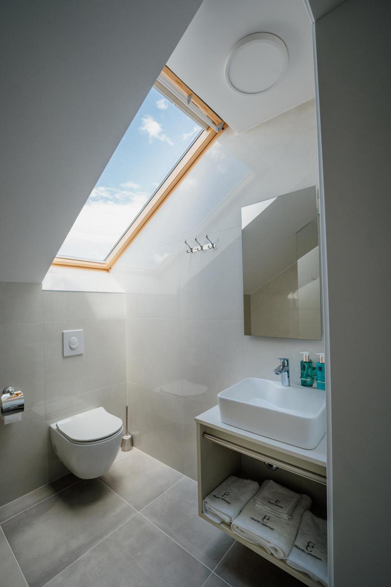 Grand Central Ljutomer Kültér fotó