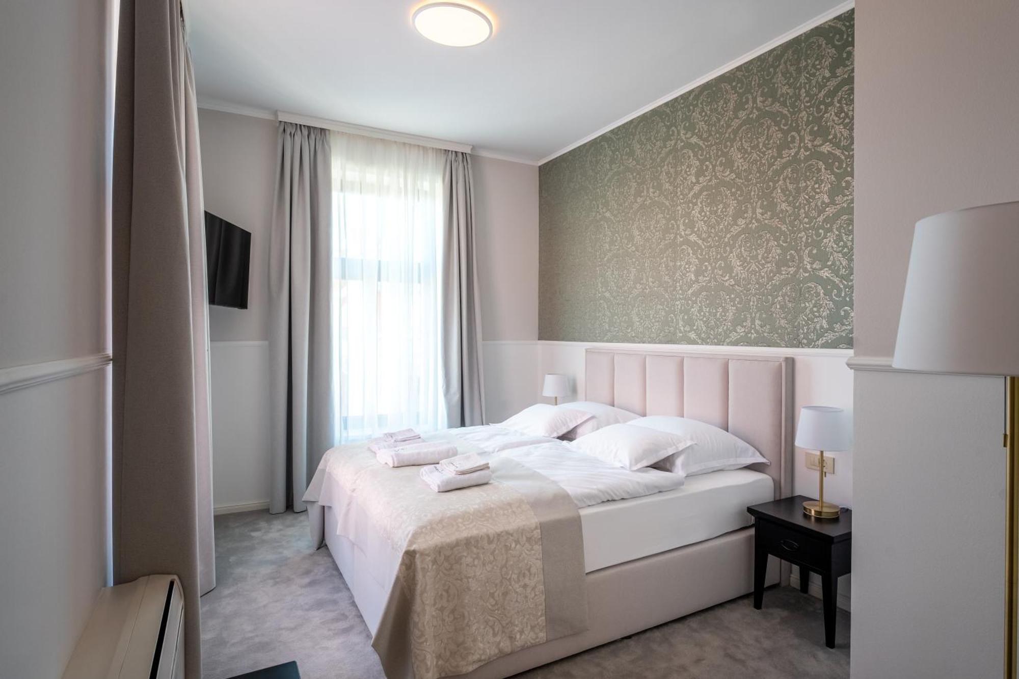 Grand Central Ljutomer Kültér fotó